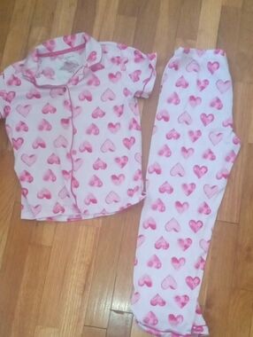 girl 10 Laura Ashley pj set, with hearts